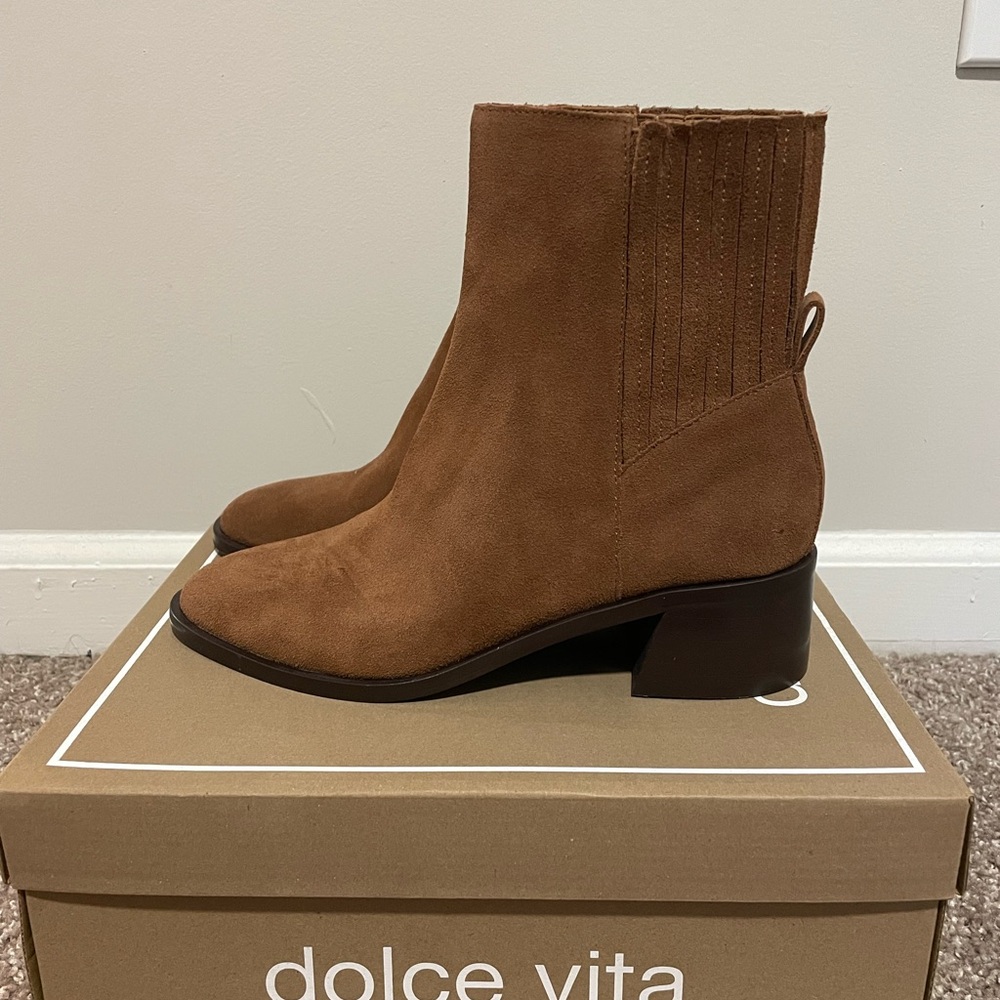 Dolce Vita Linny h20 ankle boots